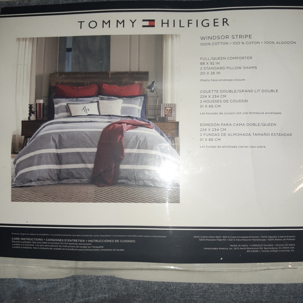 Queen size Tommy Hilfiger comforter set